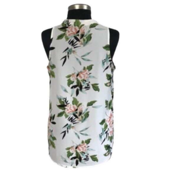 Eliane Rose Sleeveless Floral Blouse / Medium - Picture 2 of 2